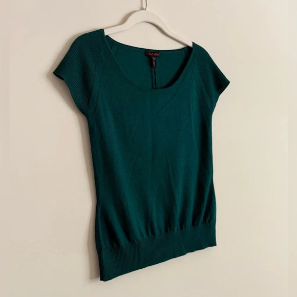 Escada Short Sleeve Knit Sweater Top – Emerald Green - Size XS - New With Tags - Picture 2 of 16